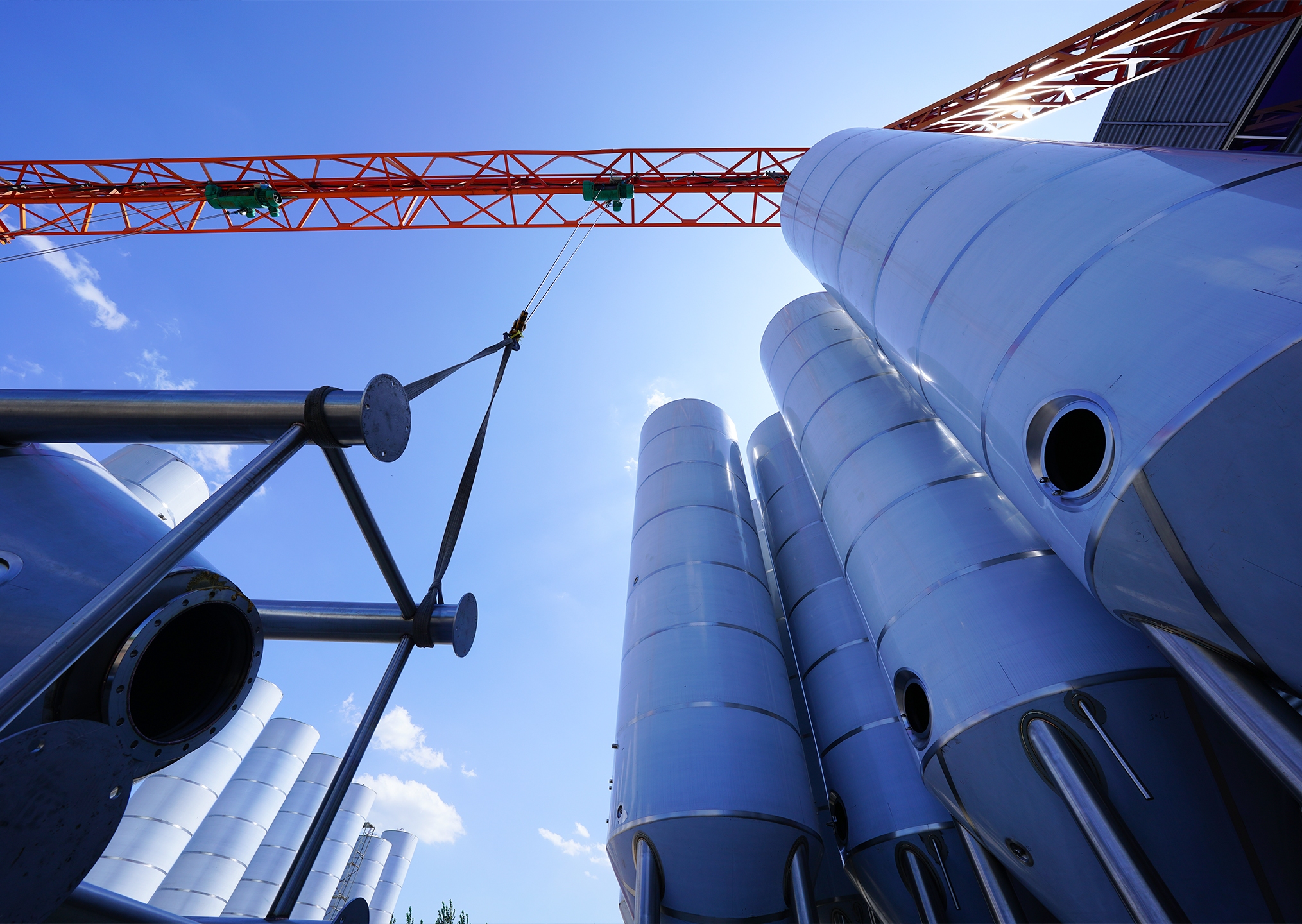 啤酒廠選址應該關注哪些因素？